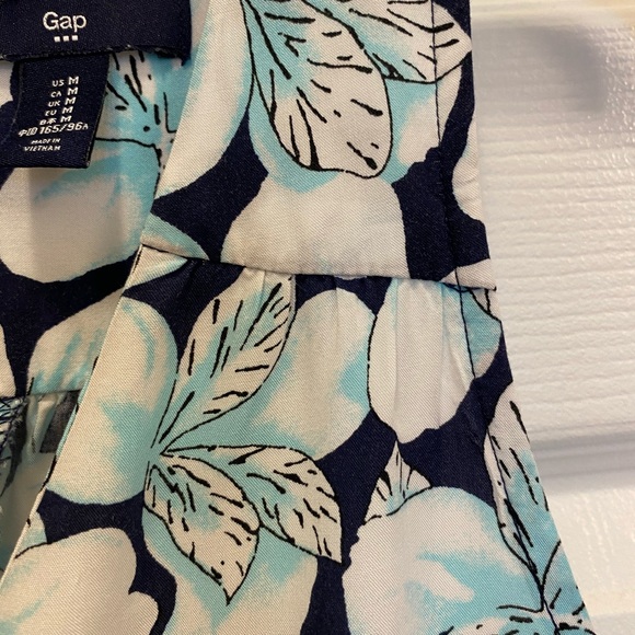 Gap - donating 9-1 Medium lightweight Summer Dress - Picture 5 of 13